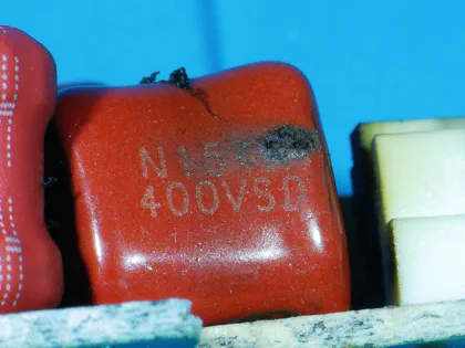 150nF molten filter capacitor - no X-markings 150nF molten filter capacitor - no X-markings